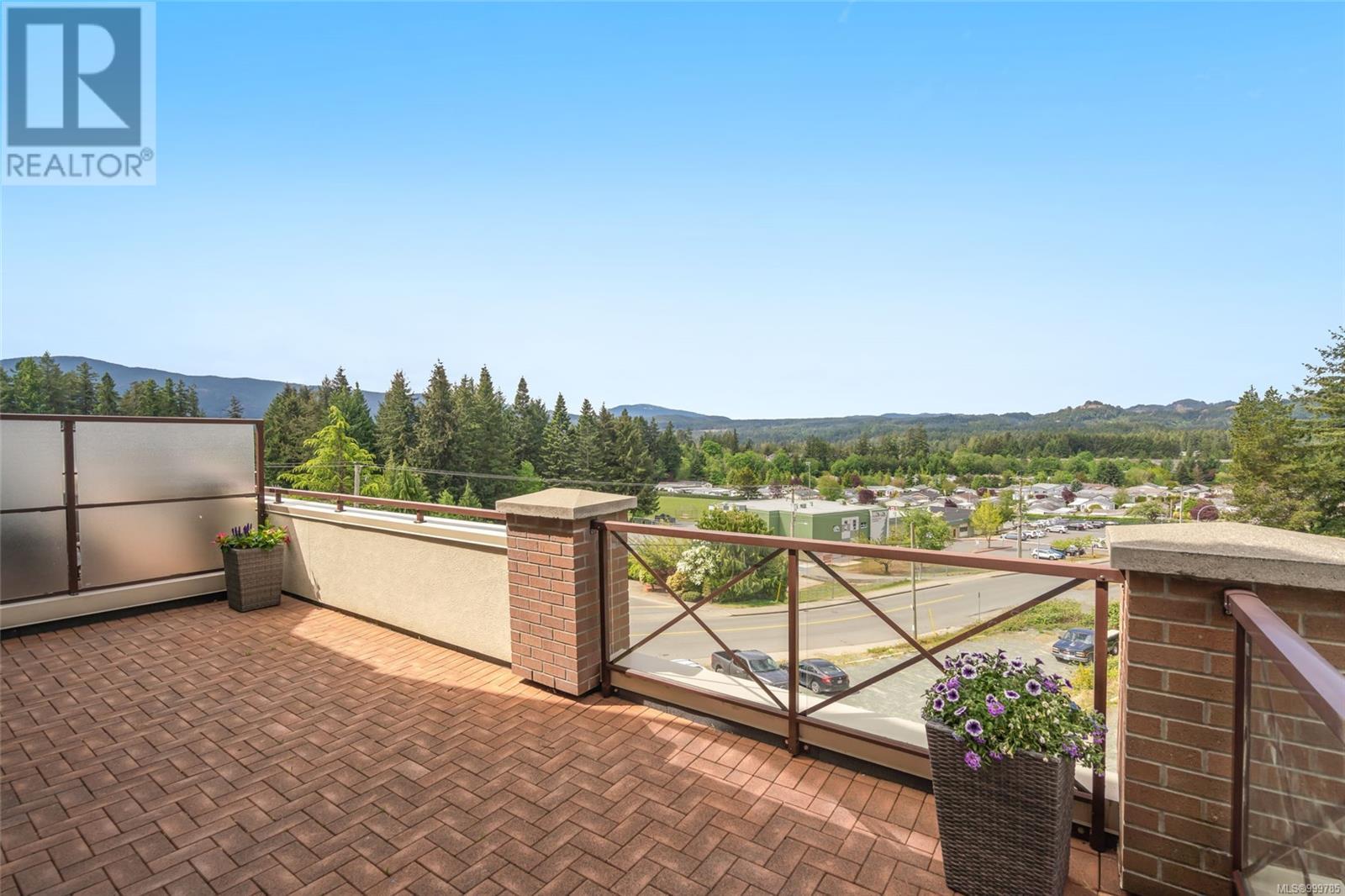 201 6135 Metral Dr, Nanaimo, British Columbia  V9T 2L7 - Photo 9 - 999785