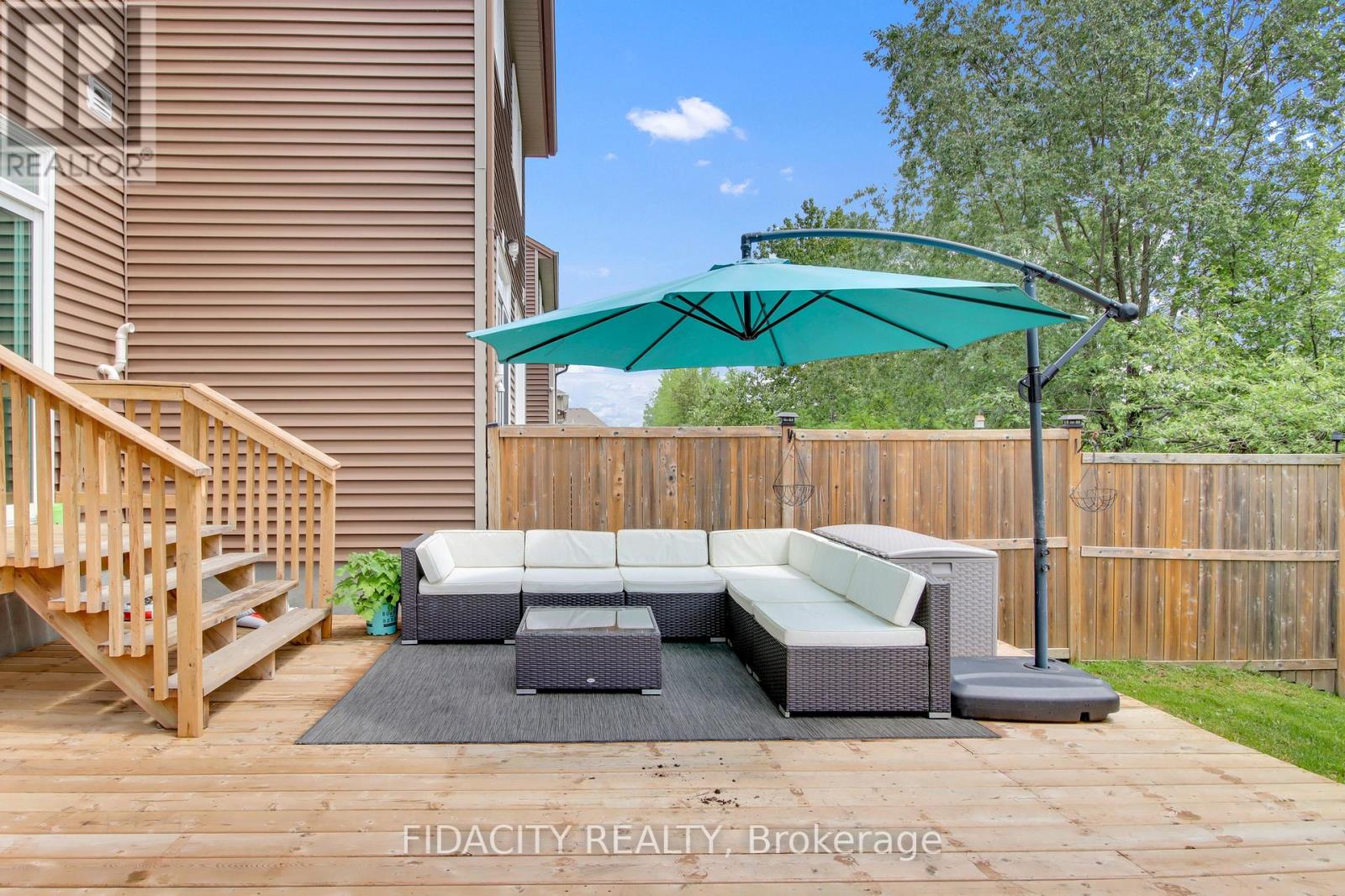 284 Wood Acres Grove, Ottawa, Ontario  K1T 0B3 - Photo 46 - X12154473