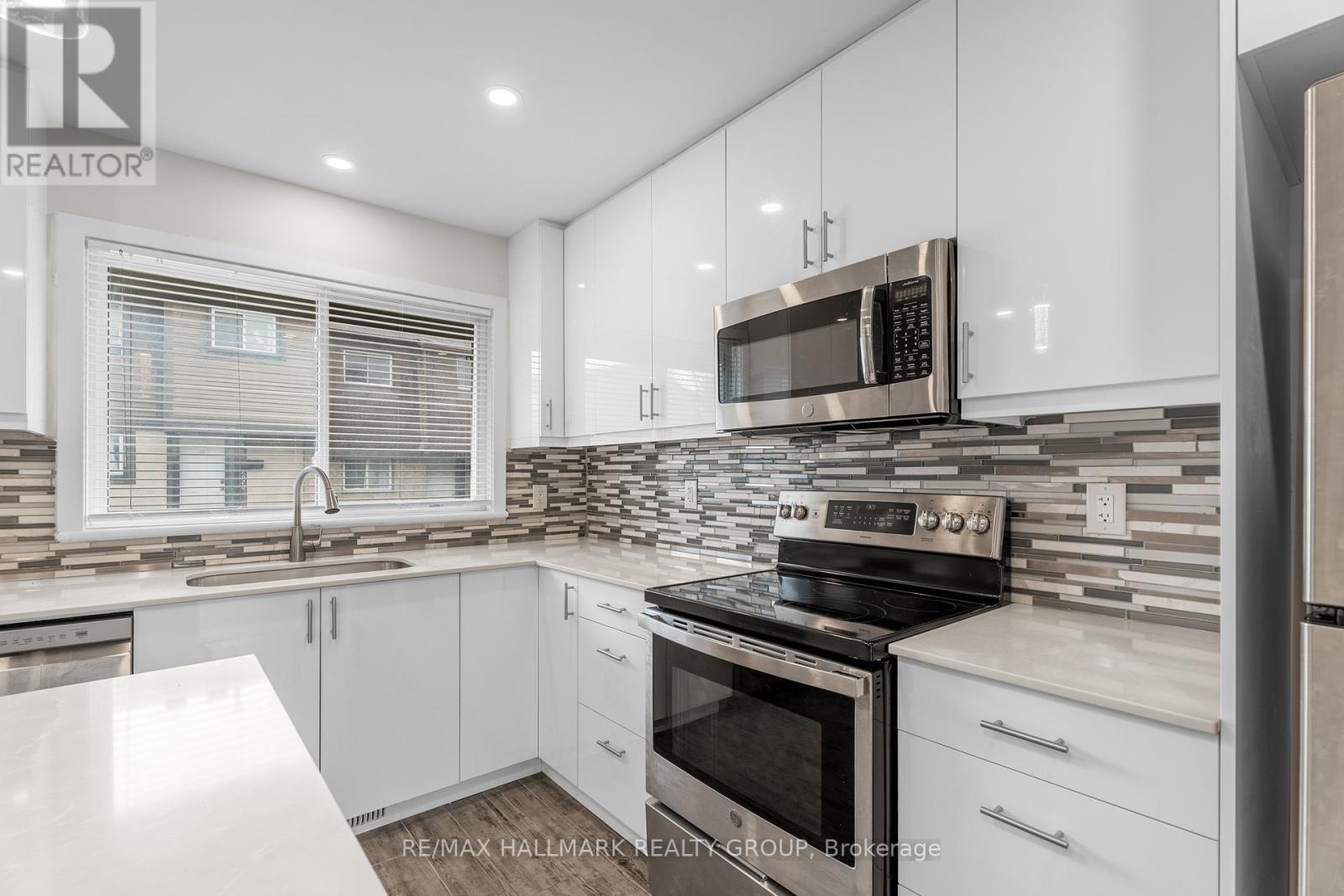 2788 Pimlico Crescent, Ottawa, Ontario  K1T 2A8 - Photo 6 - X12154493