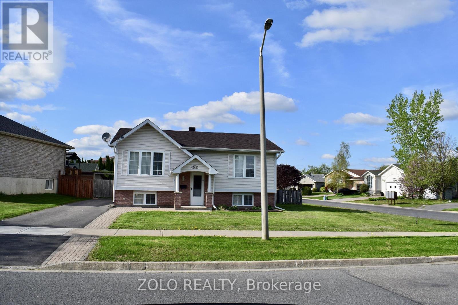 Property at 329 ELLEN AVENUE image 3