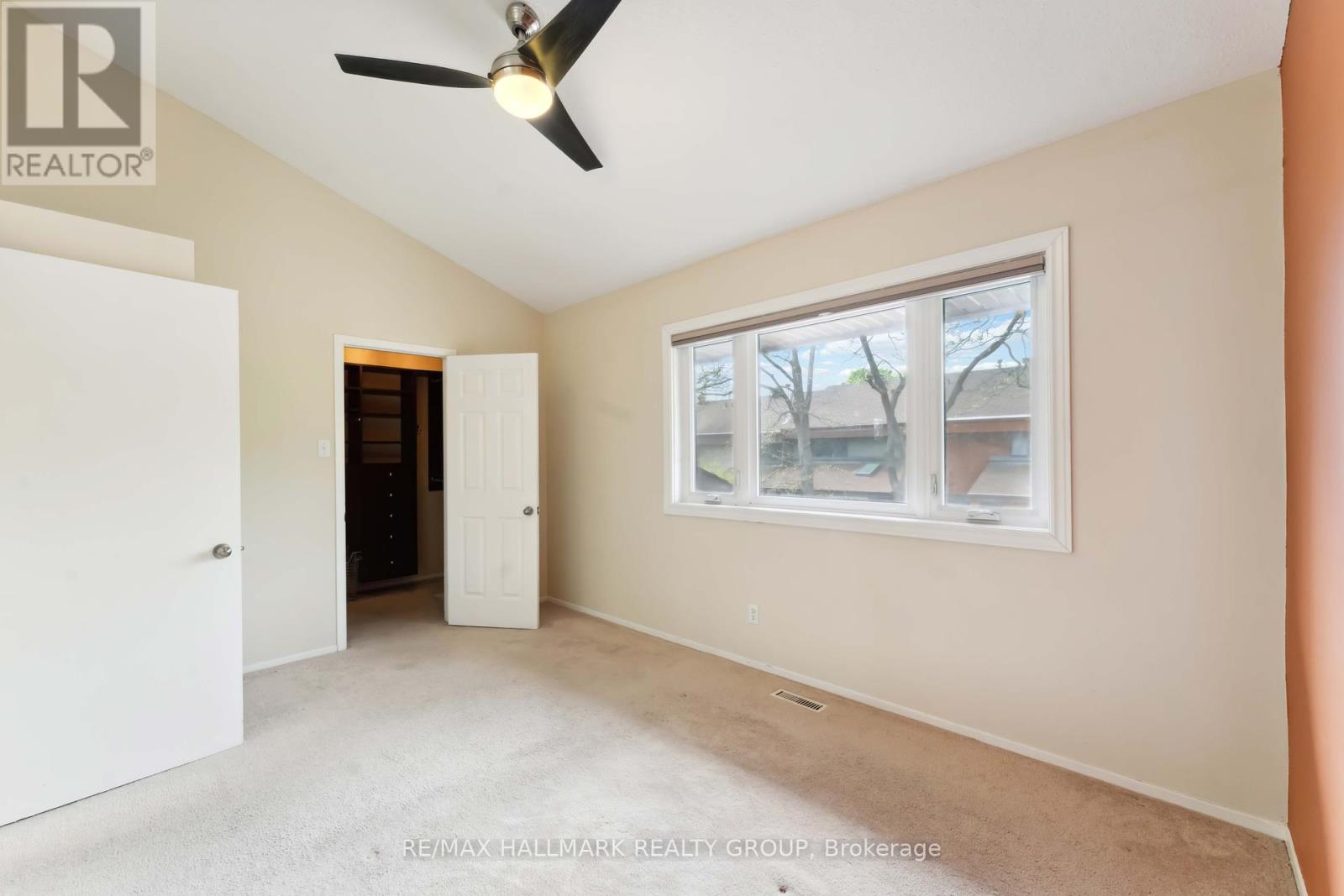 12 - 110 Walnut Court, Ottawa, Ontario  K1R 7W2 - Photo 14 - X12154558