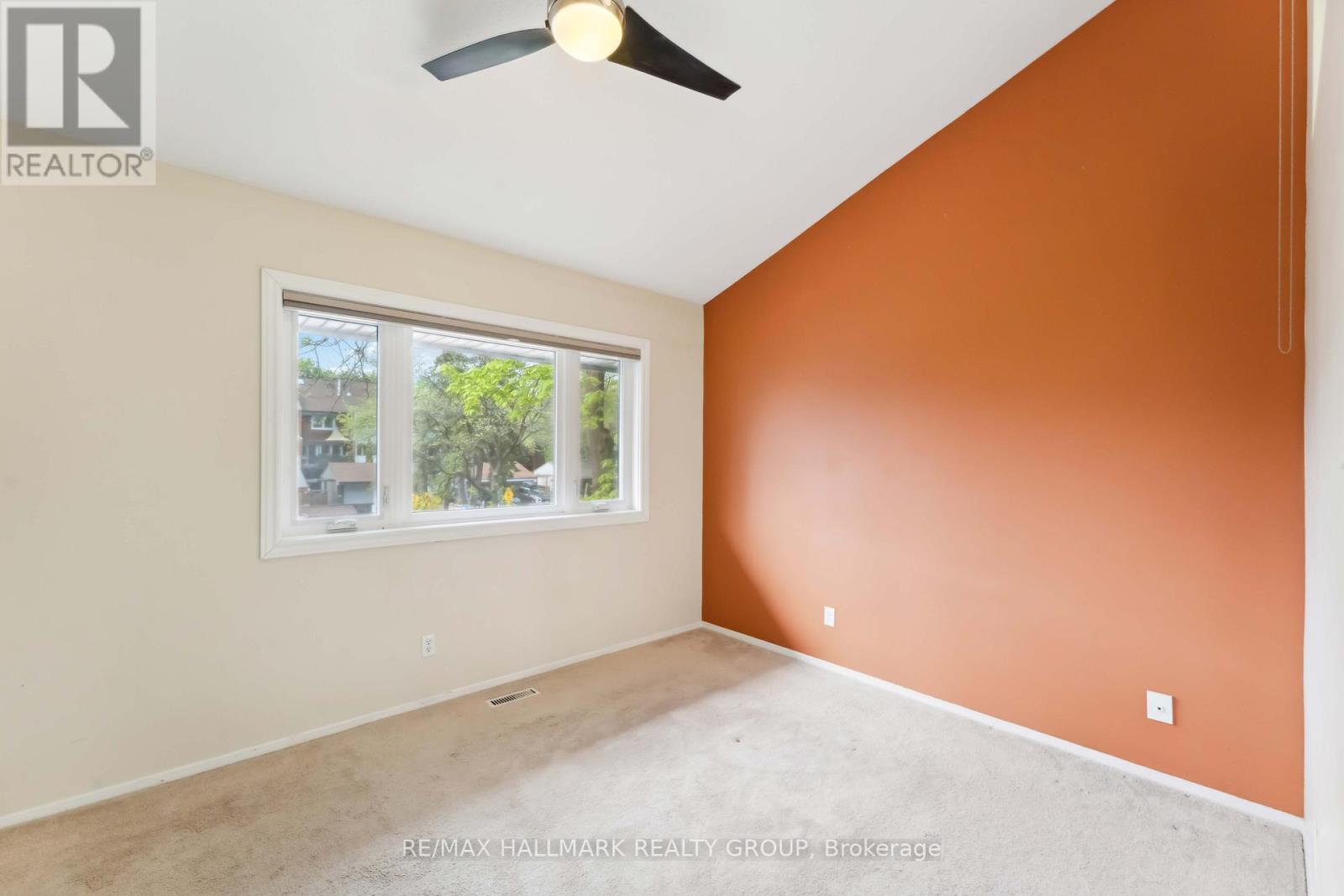 12 - 110 Walnut Court, Ottawa, Ontario  K1R 7W2 - Photo 17 - X12154558