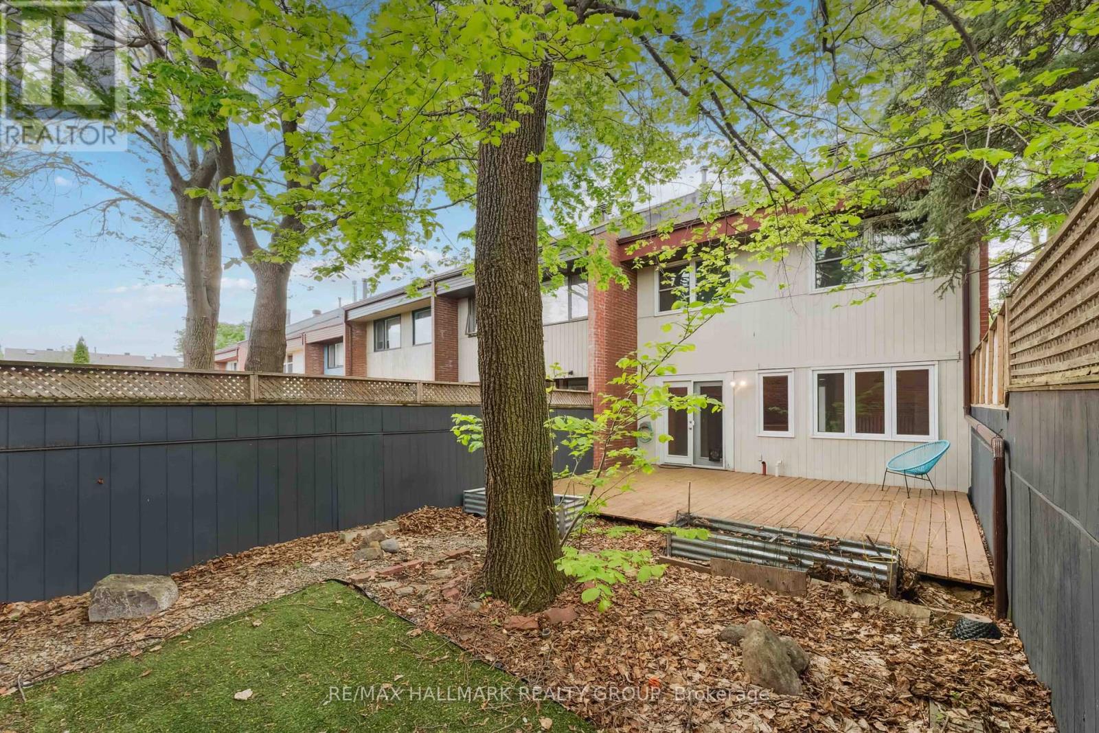 12 - 110 Walnut Court, Ottawa, Ontario  K1R 7W2 - Photo 29 - X12154558