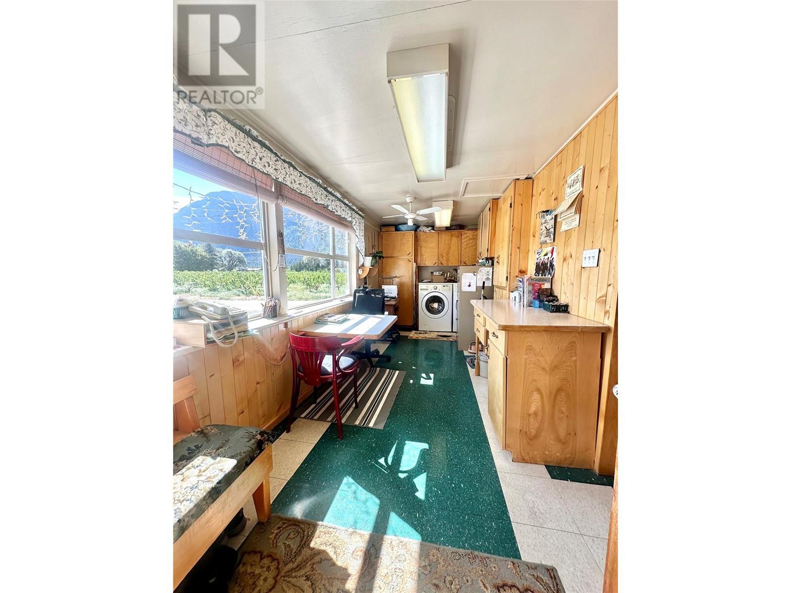 110 9th Avenue, Keremeos, British Columbia  V0X 1N3 - Photo 26 - 10346399