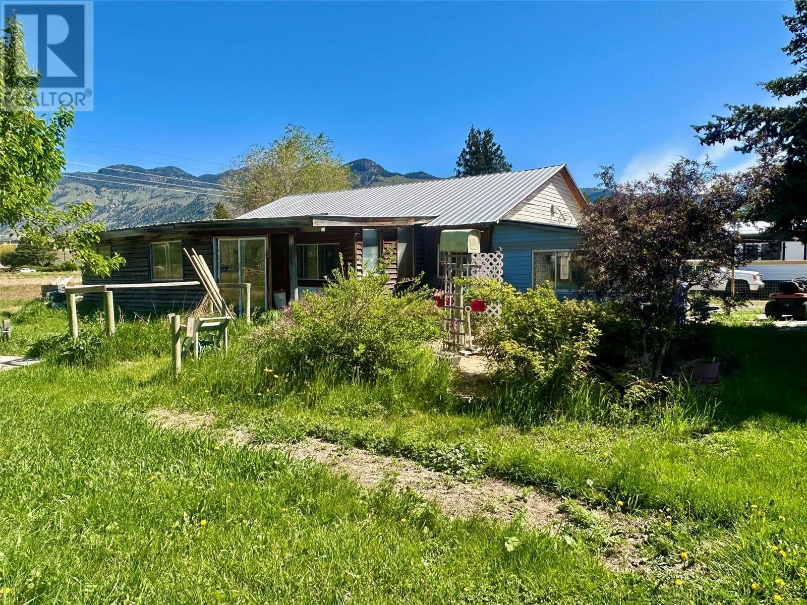 110 9th Avenue, Keremeos, British Columbia  V0X 1N3 - Photo 54 - 10346399