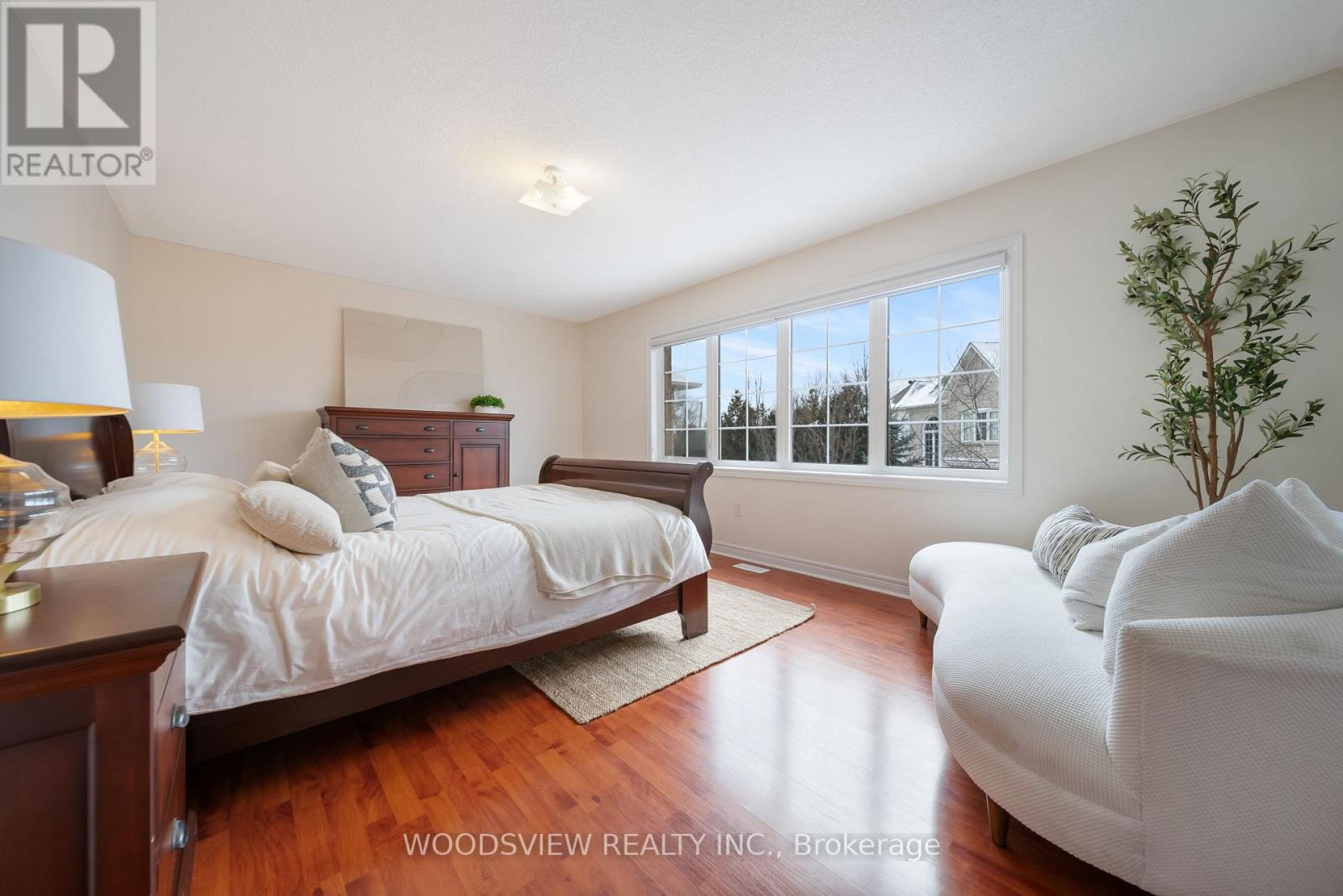 142 West Lawn Crescent, Whitchurch-Stouffville, Ontario  L4A 0B4 - Photo 11 - N12142005