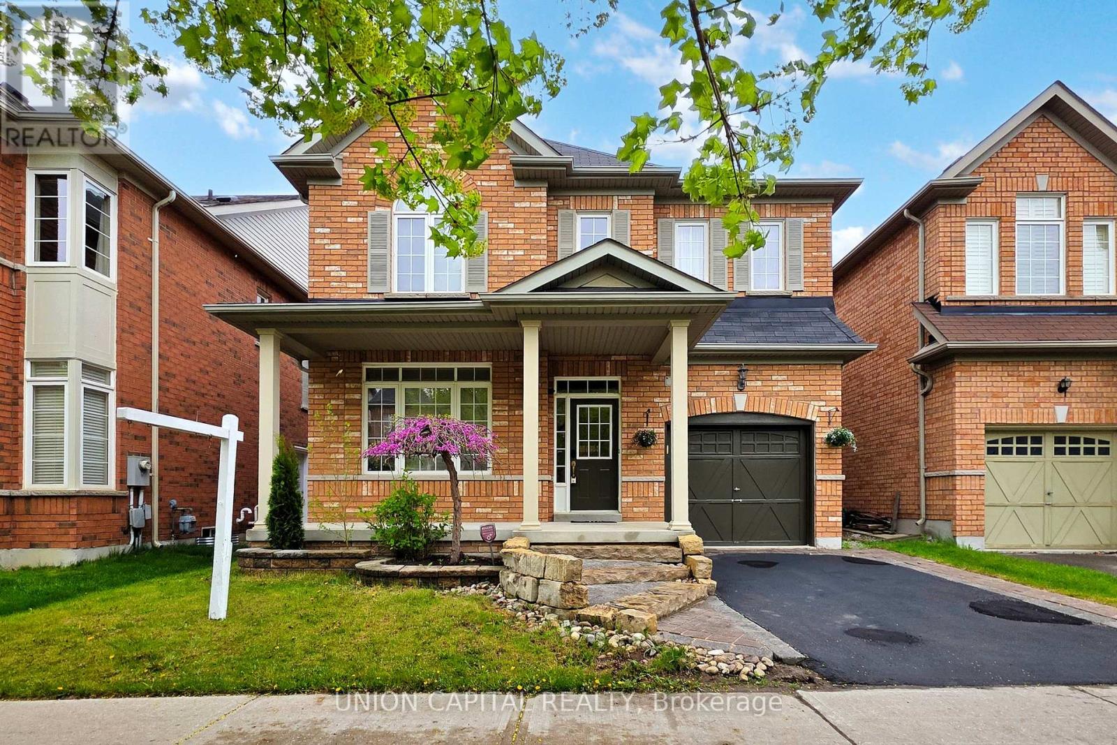 28 Silkgrove Terrace, Markham, Ontario  L6E 1P7 - Photo 1 - N12153625
