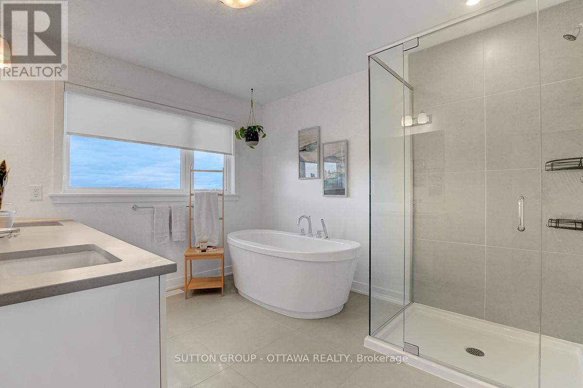 908 Duxbury Lane, Ottawa, Ontario  K4M 0M3 - Photo 24 - X12150716