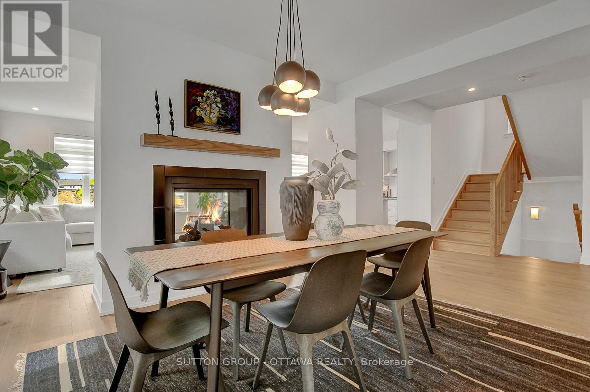 908 Duxbury Lane, Ottawa, Ontario  K4M 0M3 - Photo 6 - X12150716