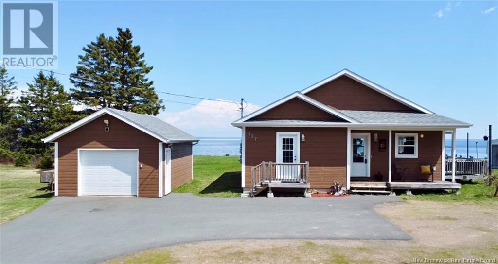 Property at 597 Principal image 2