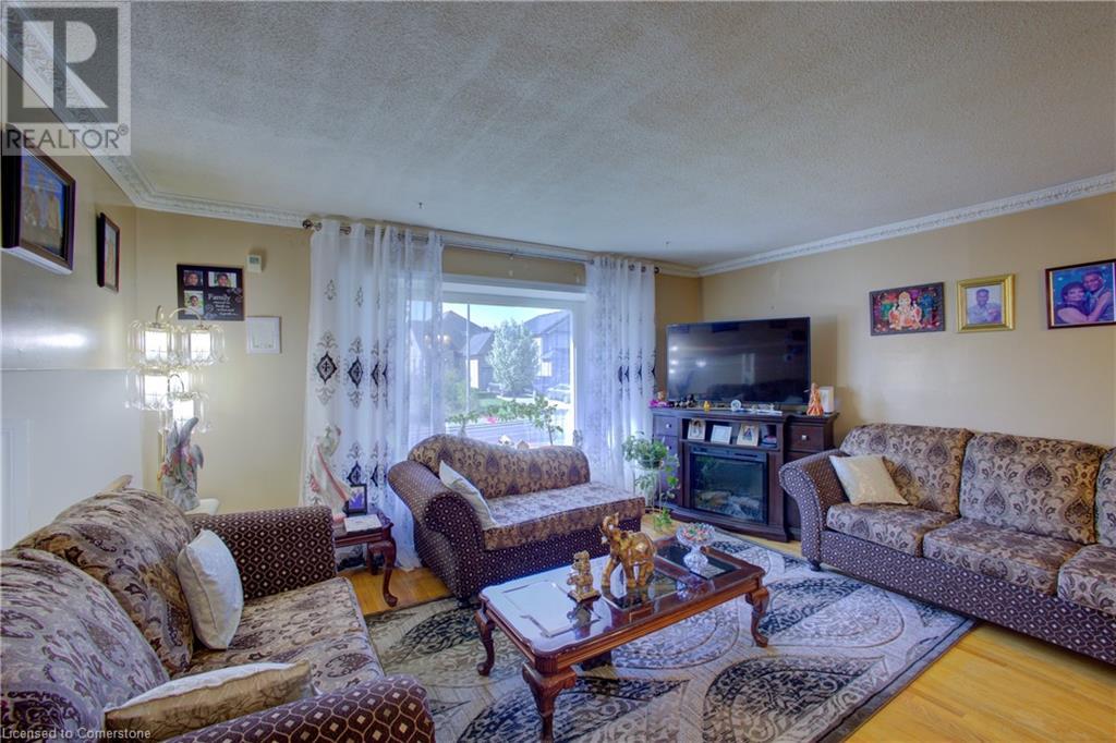 1275 Dunbar Road, Cambridge, Ontario  N3H 4Z6 - Photo 6 - 40729326