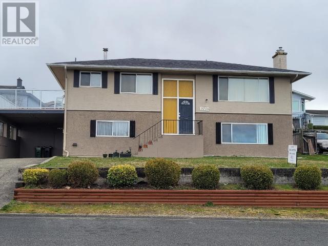 Property at 3756 STRATHCONA AVE image 1