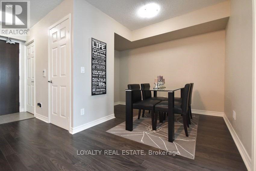 1208 - 19 Grand Trunk Crescent, Toronto, Ontario  M5J 3A3 - Photo 10 - C12154653