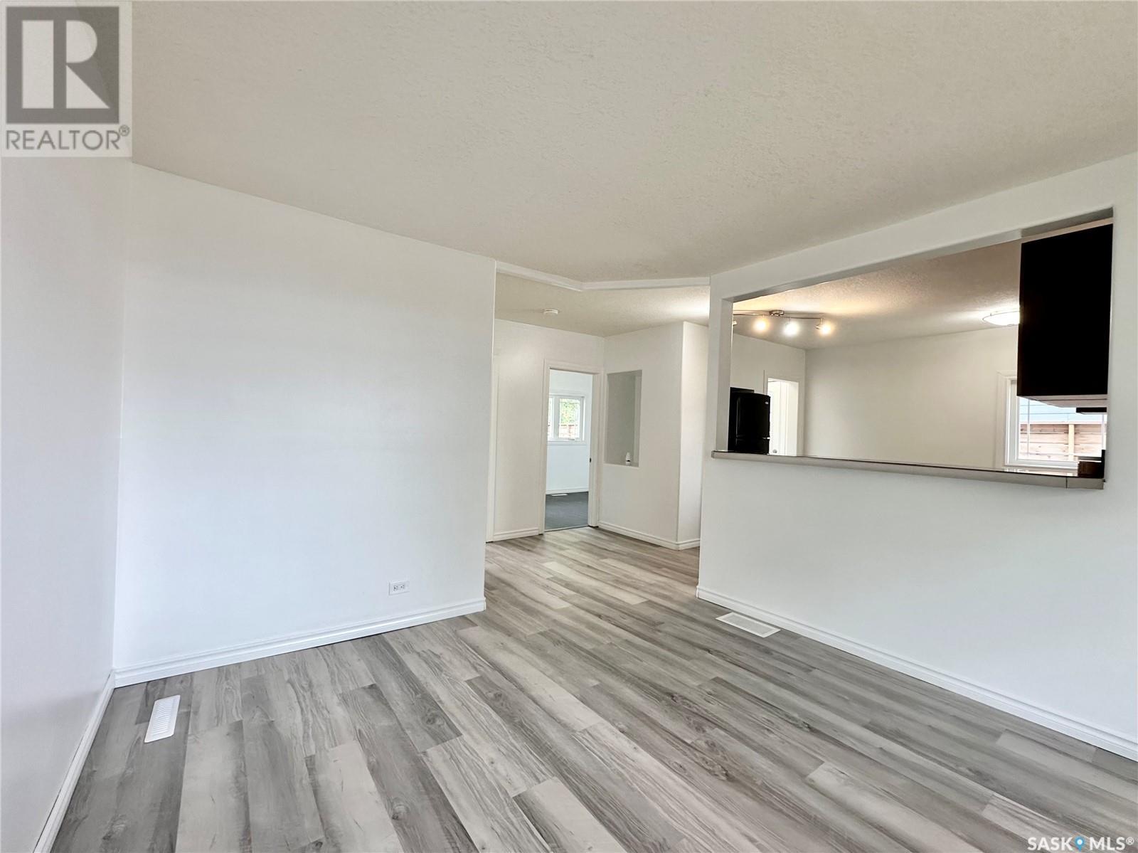 2125 Fleury Street, Regina, Saskatchewan  S4N 2M3 - Photo 6 - SK006189