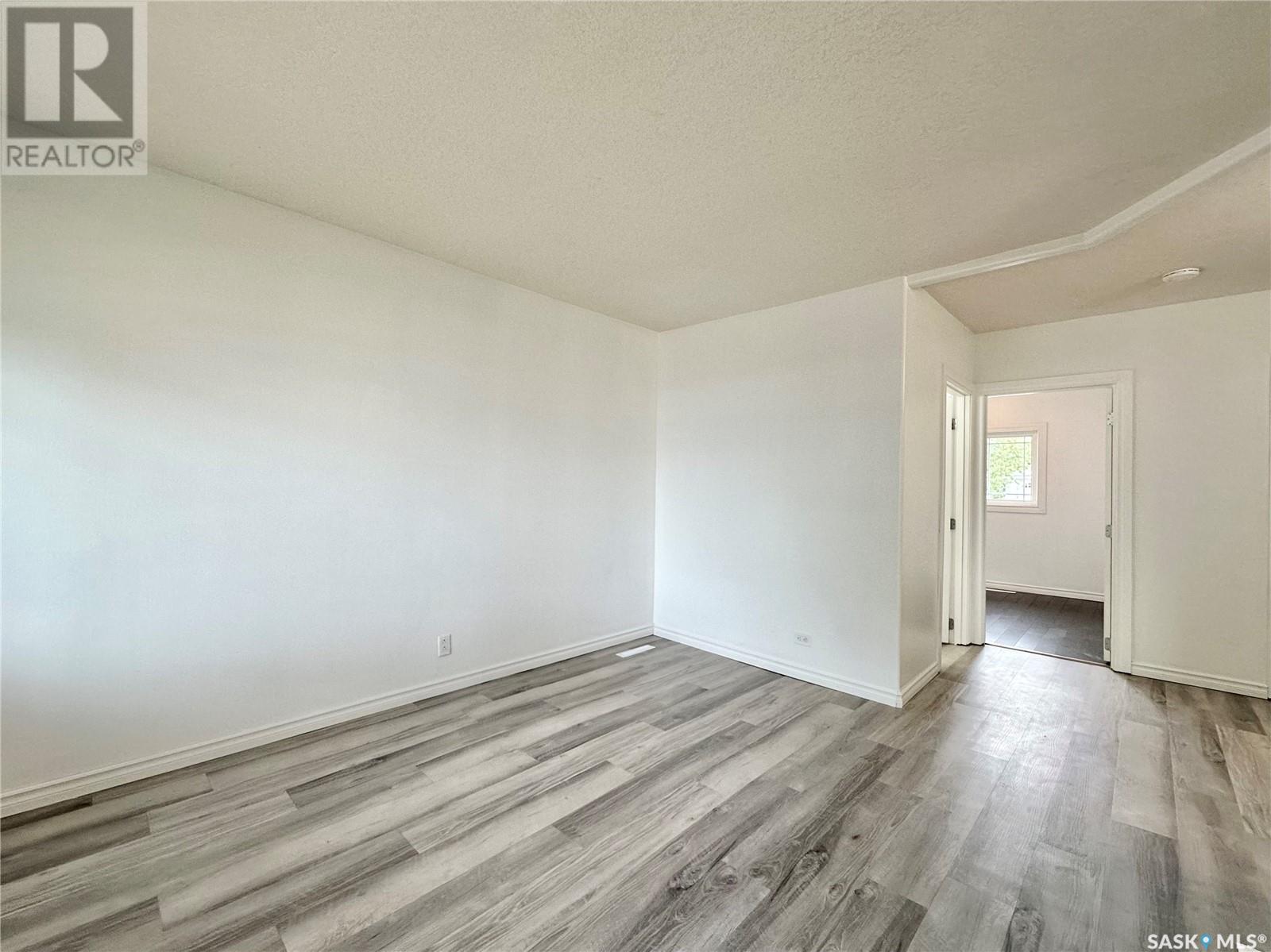 2125 Fleury Street, Regina, Saskatchewan  S4N 2M3 - Photo 8 - SK006189