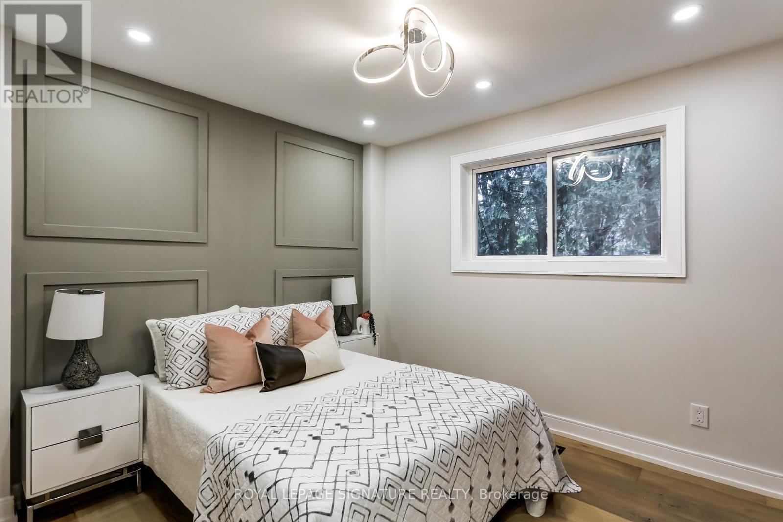 30 Snowcrest Avenue, Toronto, Ontario  M2K 2K7 - Photo 24 - C12143945