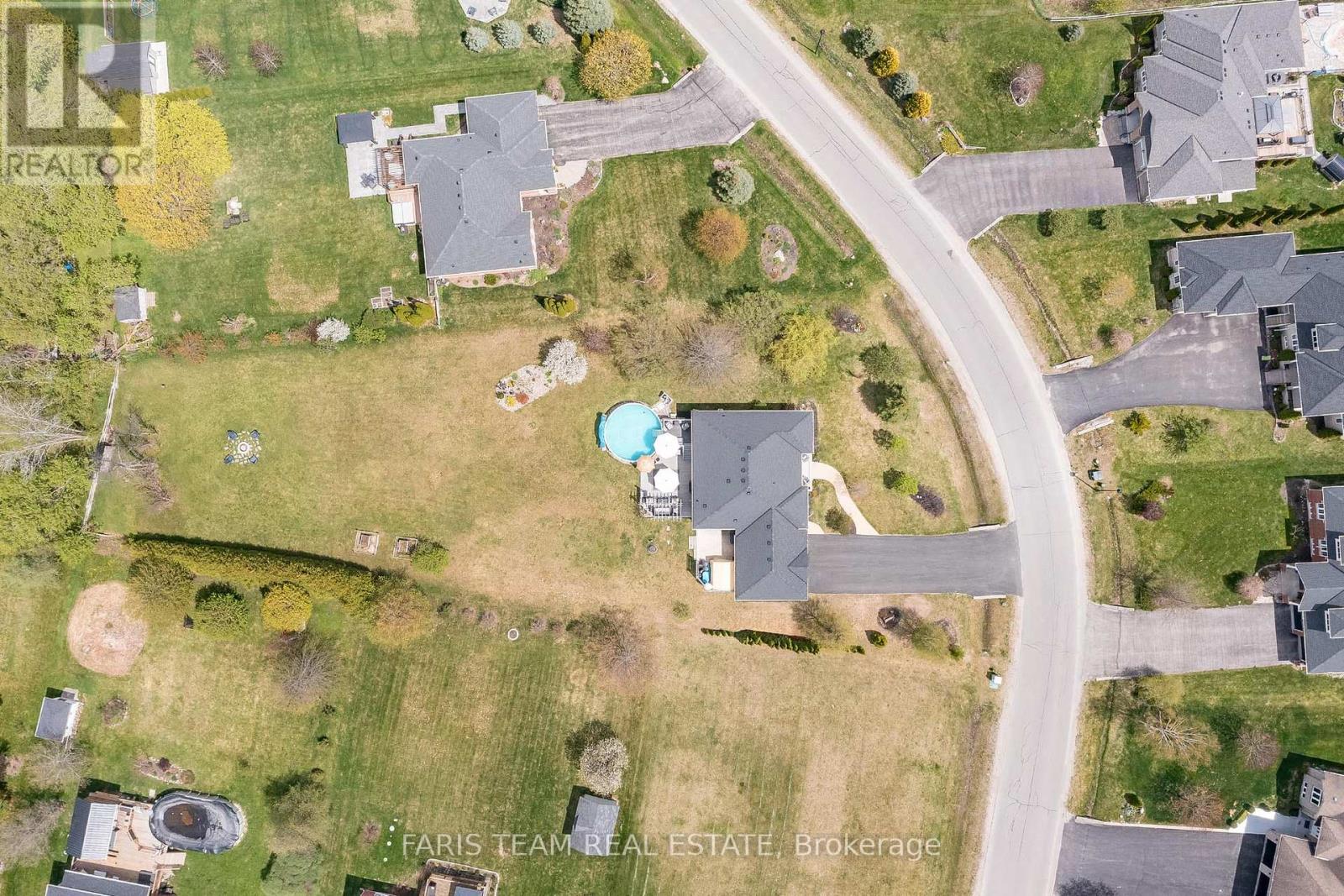 18 Maple Drive, Wasaga Beach, Ontario  L9Z 0A7 - Photo 30 - S11950775