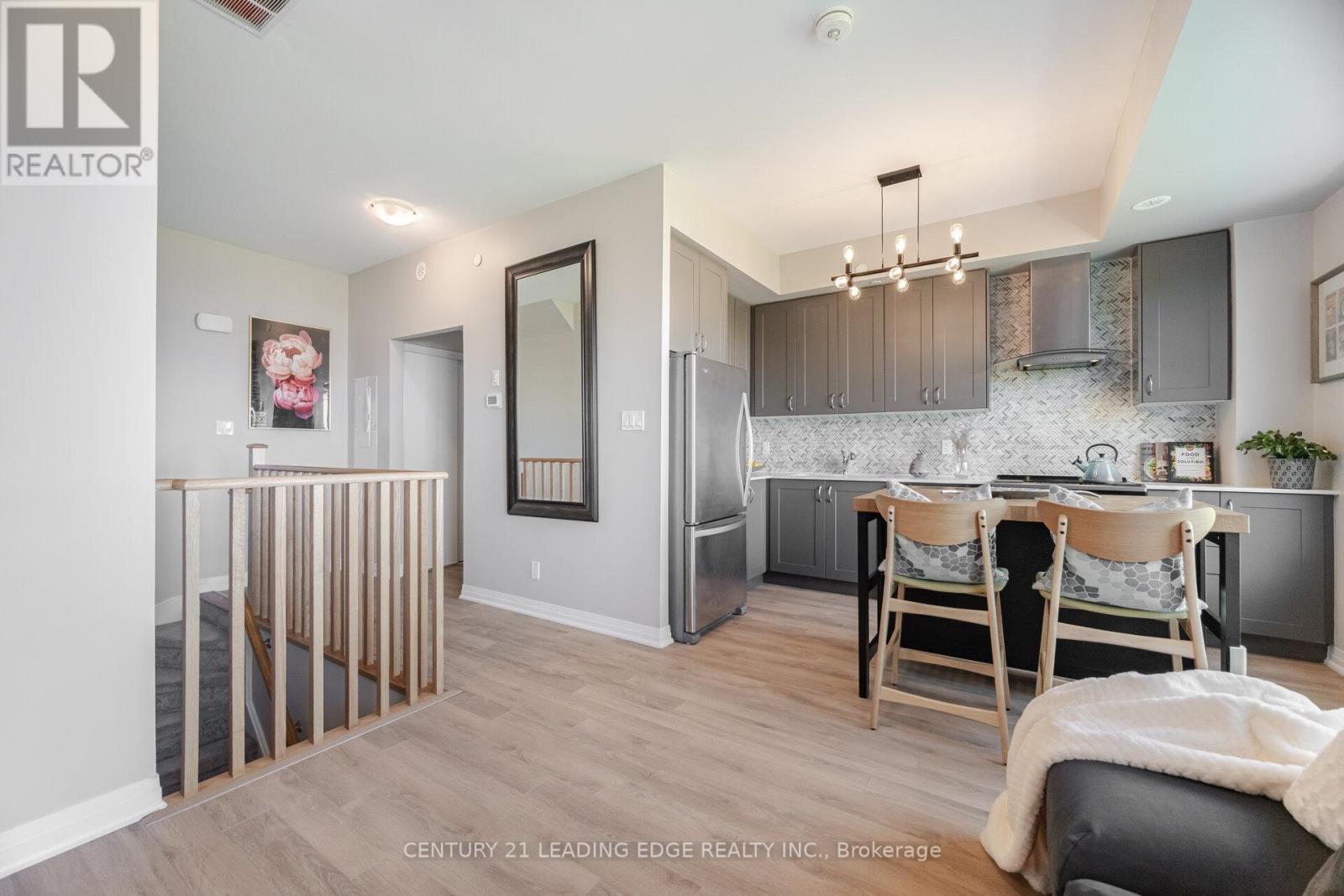 35 - 650 Atwater Avenue, Mississauga, Ontario  L5G 4K7 - Photo 12 - W12154192