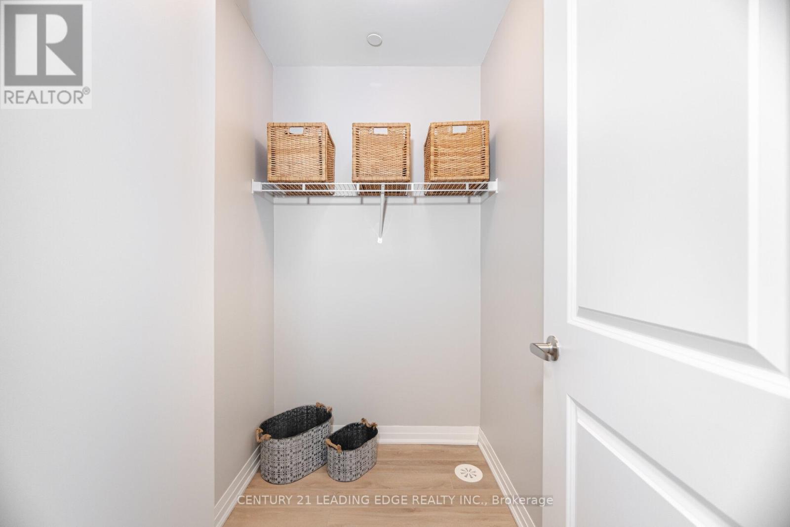 35 - 650 Atwater Avenue, Mississauga, Ontario  L5G 4K7 - Photo 19 - W12154192