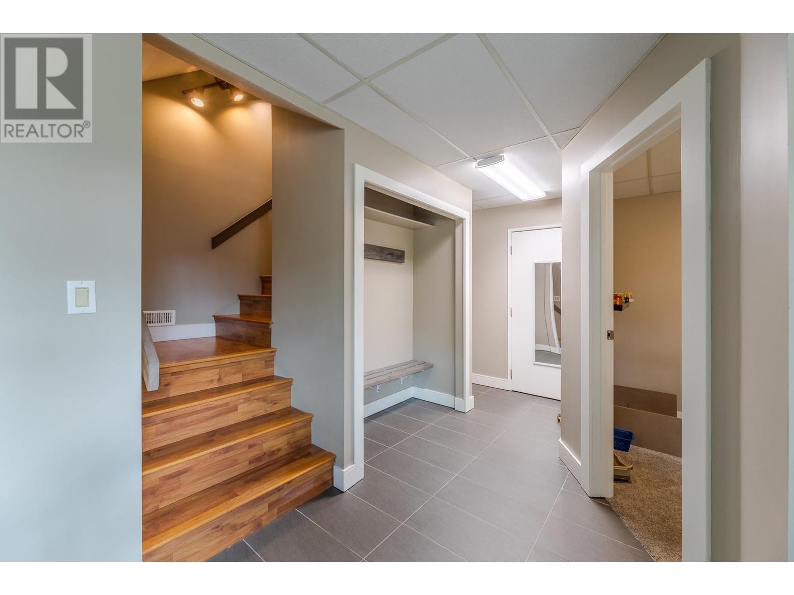 120 Ponderosa Place, Penticton, British Columbia  V2A 7Y8 - Photo 23 - 10346199