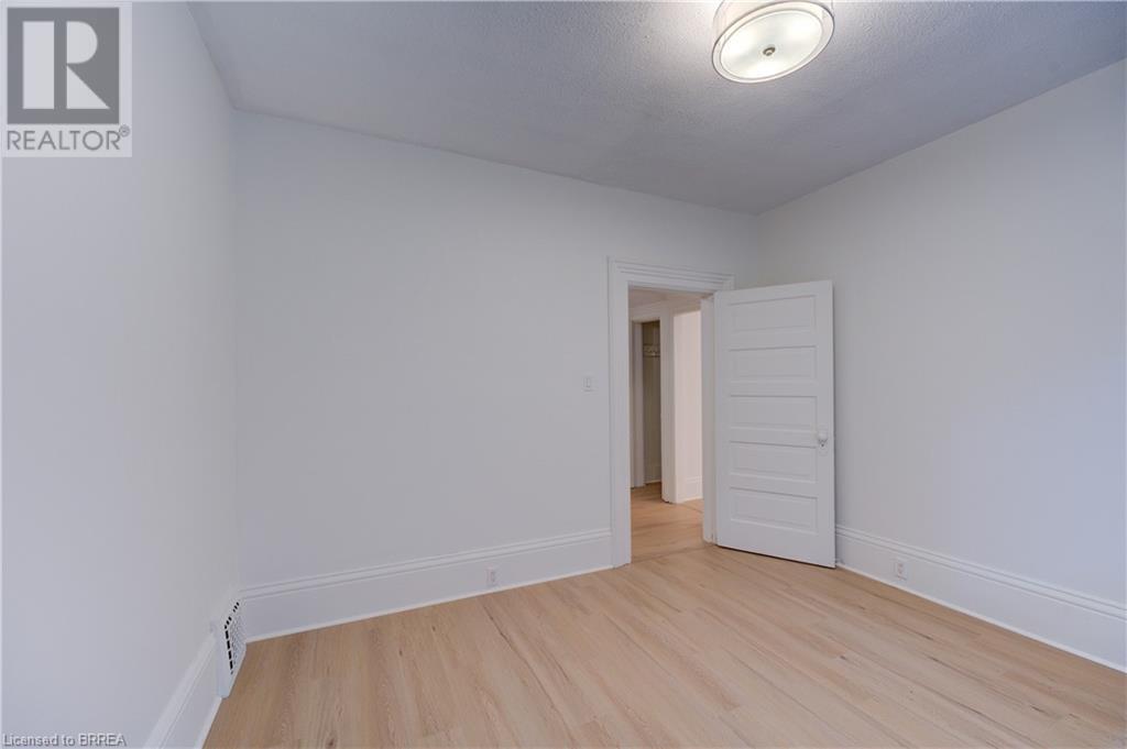 174-176 Darling Street, Brantford, Ontario  N3S 3W6 - Photo 18 - 40729348