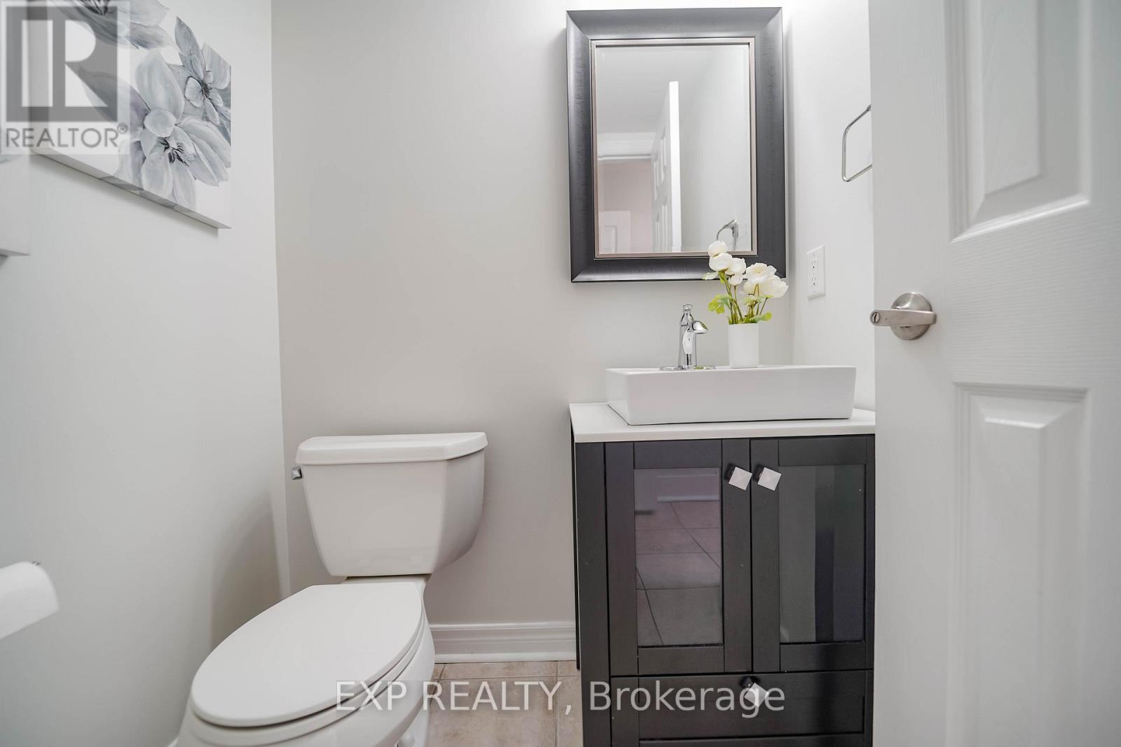 35 Ball Crescent, Whitby, Ontario  L1P 1W6 - Photo 22 - E12154560
