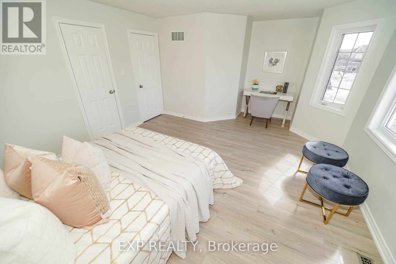 35 Ball Crescent, Whitby, Ontario  L1P 1W6 - Photo 29 - E12154560