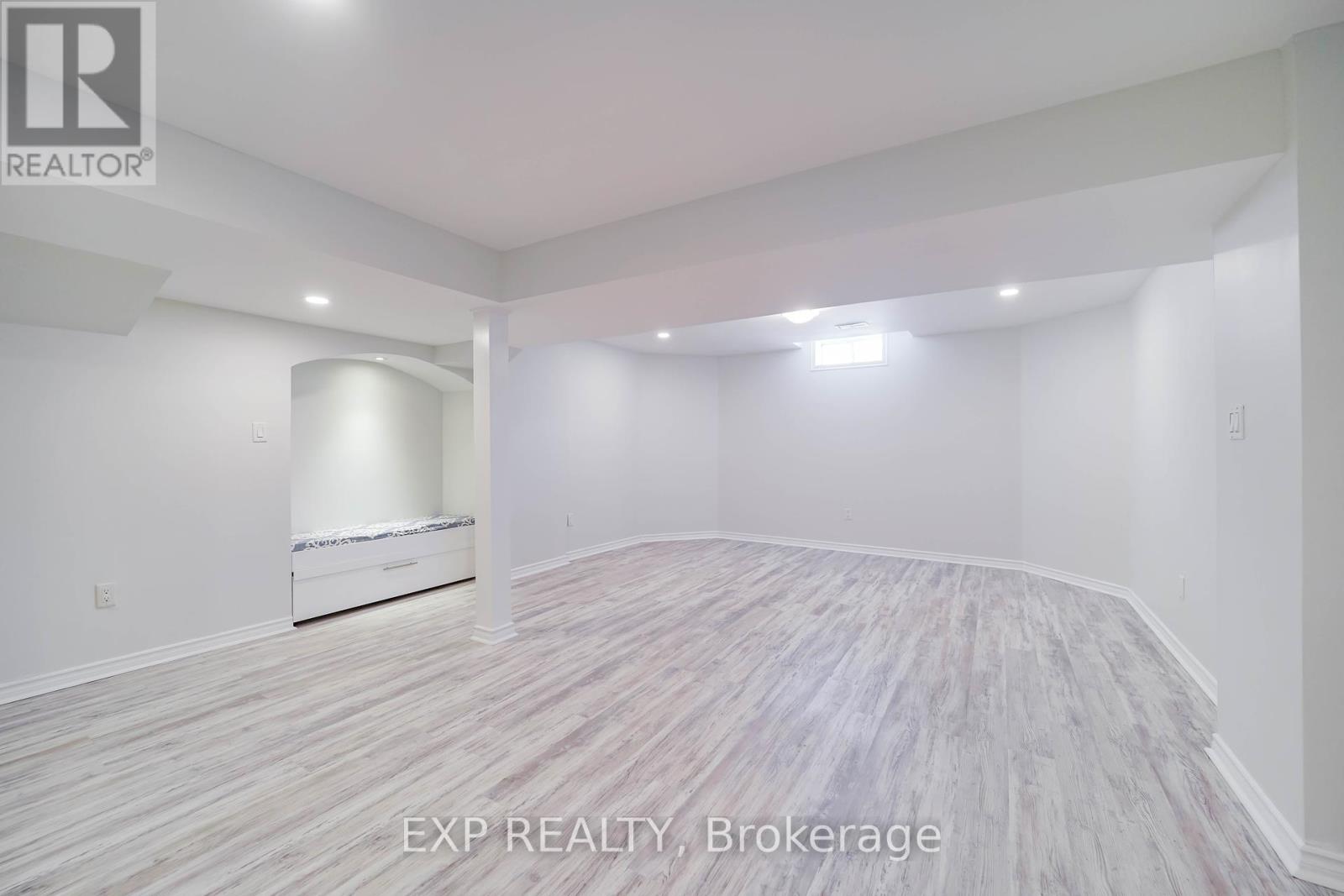 35 Ball Crescent, Whitby, Ontario  L1P 1W6 - Photo 47 - E12154560