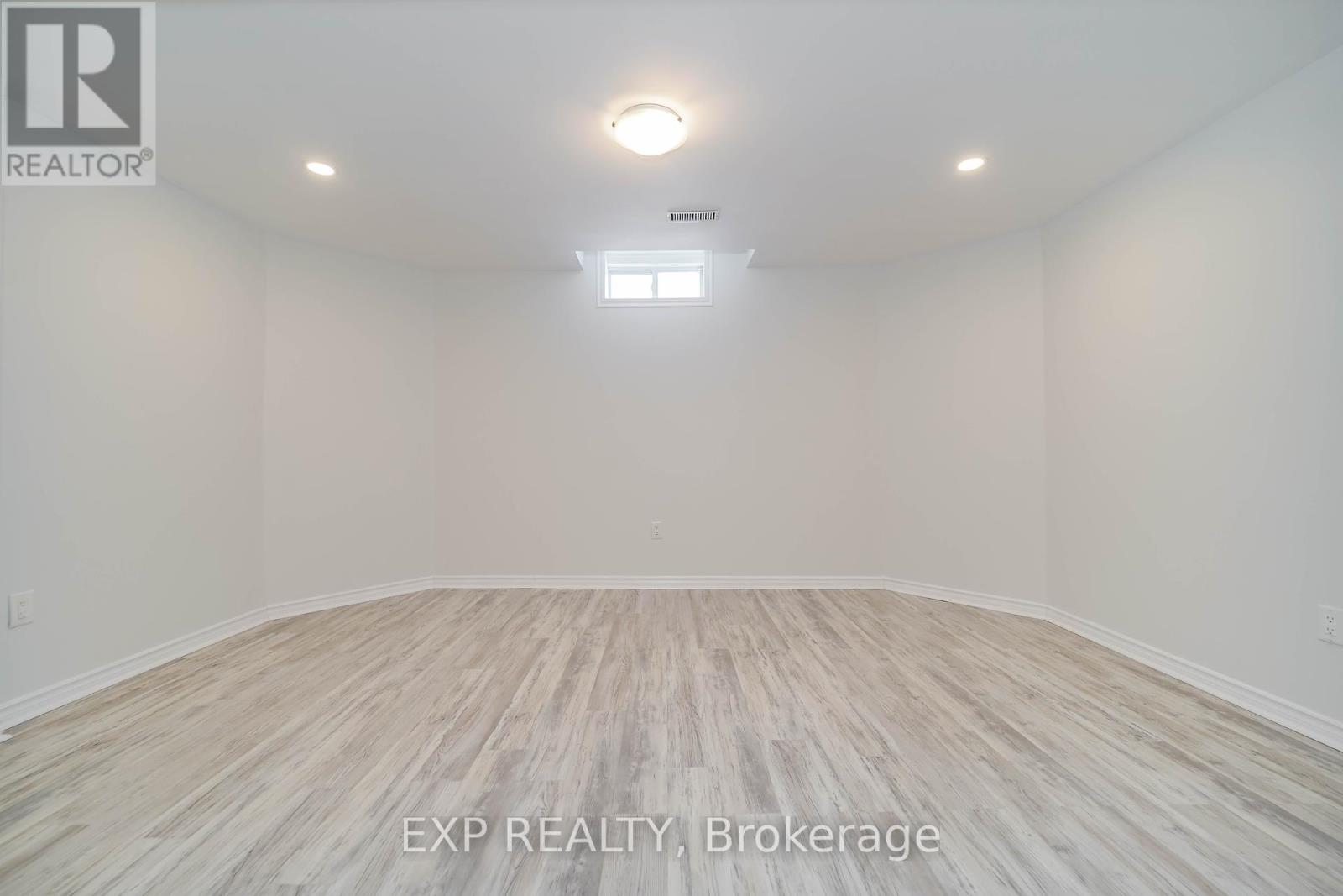 35 Ball Crescent, Whitby, Ontario  L1P 1W6 - Photo 49 - E12154560