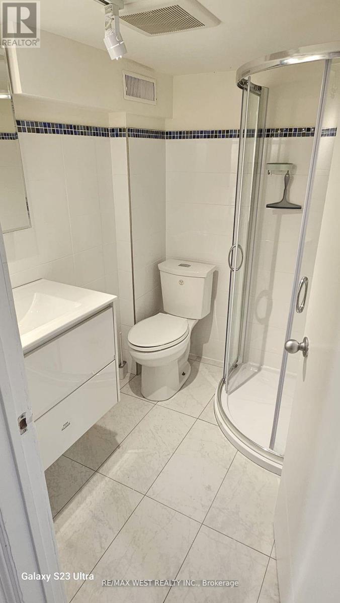 Bsmt - 1816 Gerrard Street E, Toronto, Ontario  M4L 2B4 - Photo 4 - E12154598