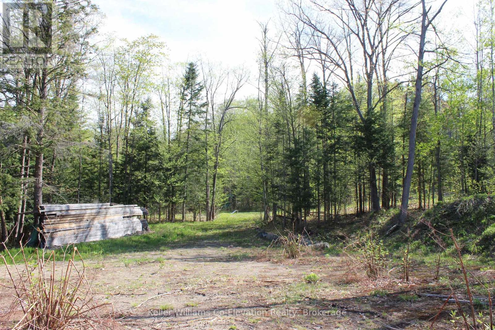 5 Mountain Basin Drive, Mcdougall, Ontario  P2A 2W9 - Photo 11 - X12152155