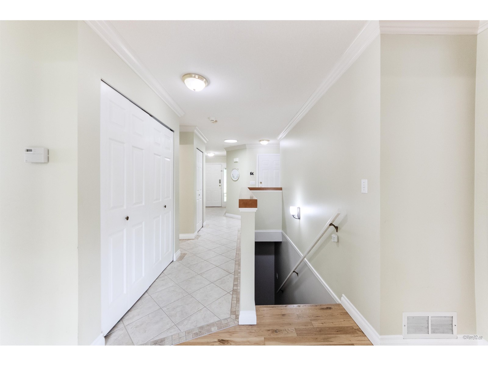11468 Roxburgh Road, Surrey, British Columbia  V3R 0W4 - Photo 7 - R3002771