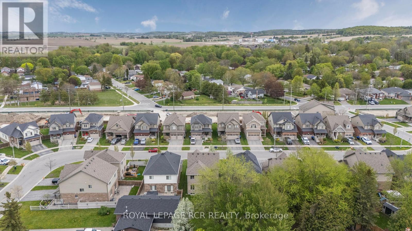 72 Carleton Trail, New Tecumseth, Ontario  L0G 1A0 - Photo 38 - N12154609