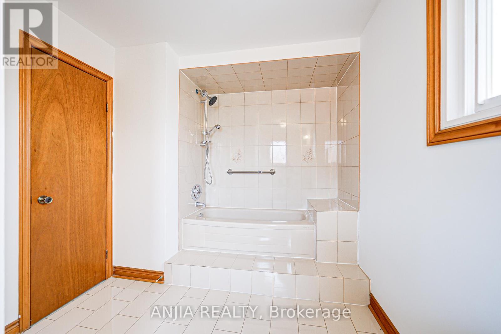 32 Brackin Road, Markham (Milliken Mills East), Ontario  L3R 6S1 - Photo 26 - N12154622