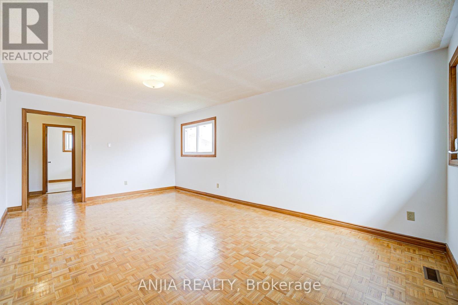 32 Brackin Road, Markham (Milliken Mills East), Ontario  L3R 6S1 - Photo 27 - N12154622