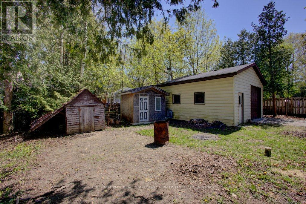 2081 25th Side Road, Innisfil, Ontario  L9S 1Z4 - Photo 31 - N12154654