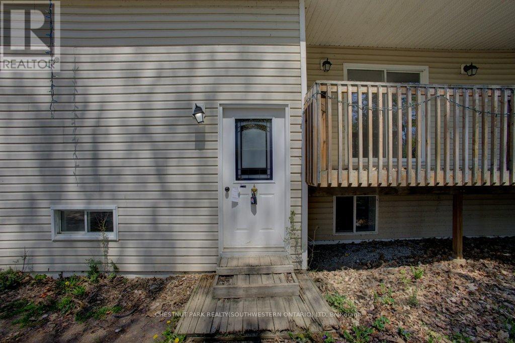 2081 25th Side Road, Innisfil, Ontario  L9S 1Z4 - Photo 4 - N12154654