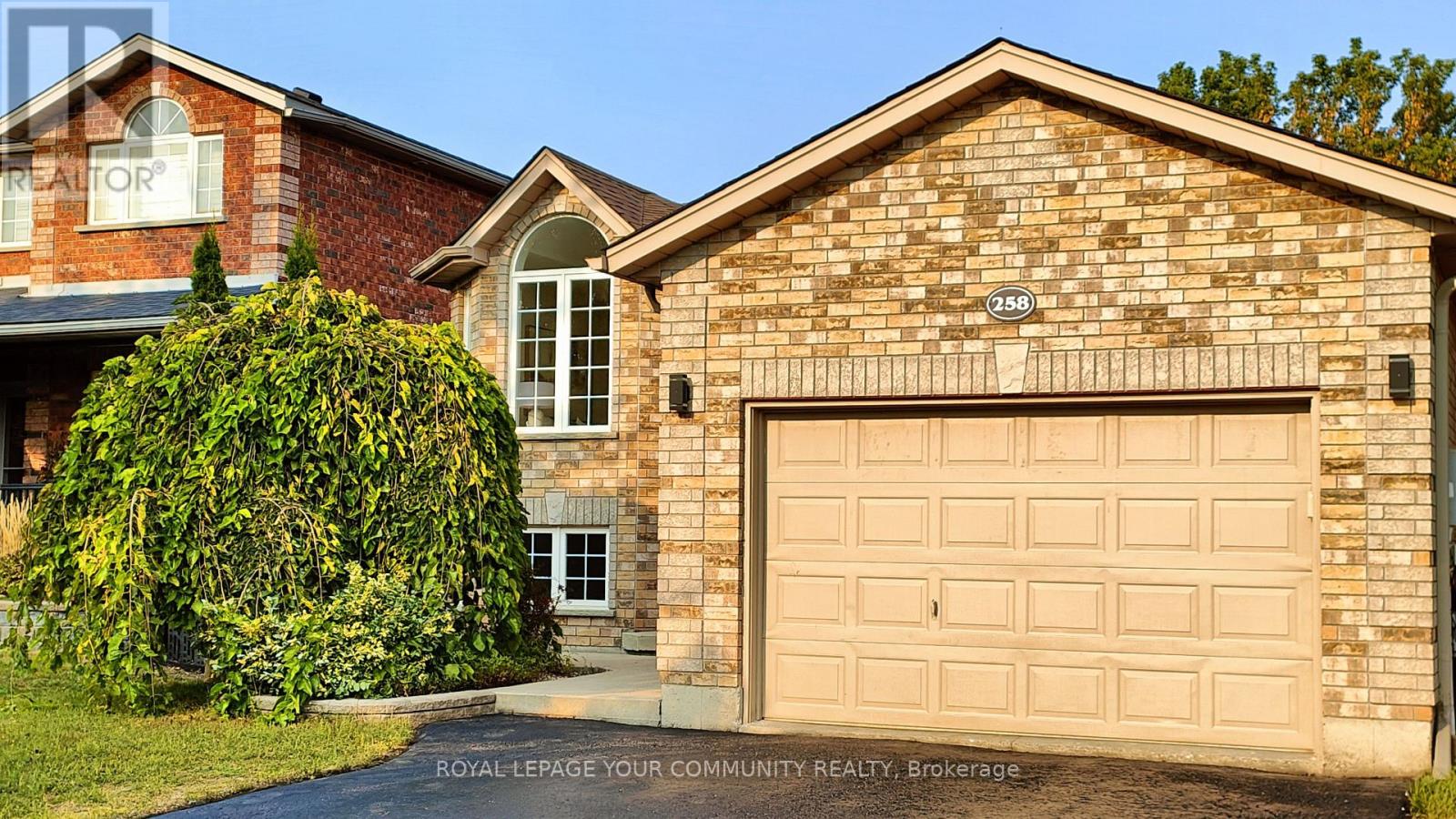 258 Pringle Drive, Barrie, Ontario  L4N 0P4 - Photo 5 - S12145450