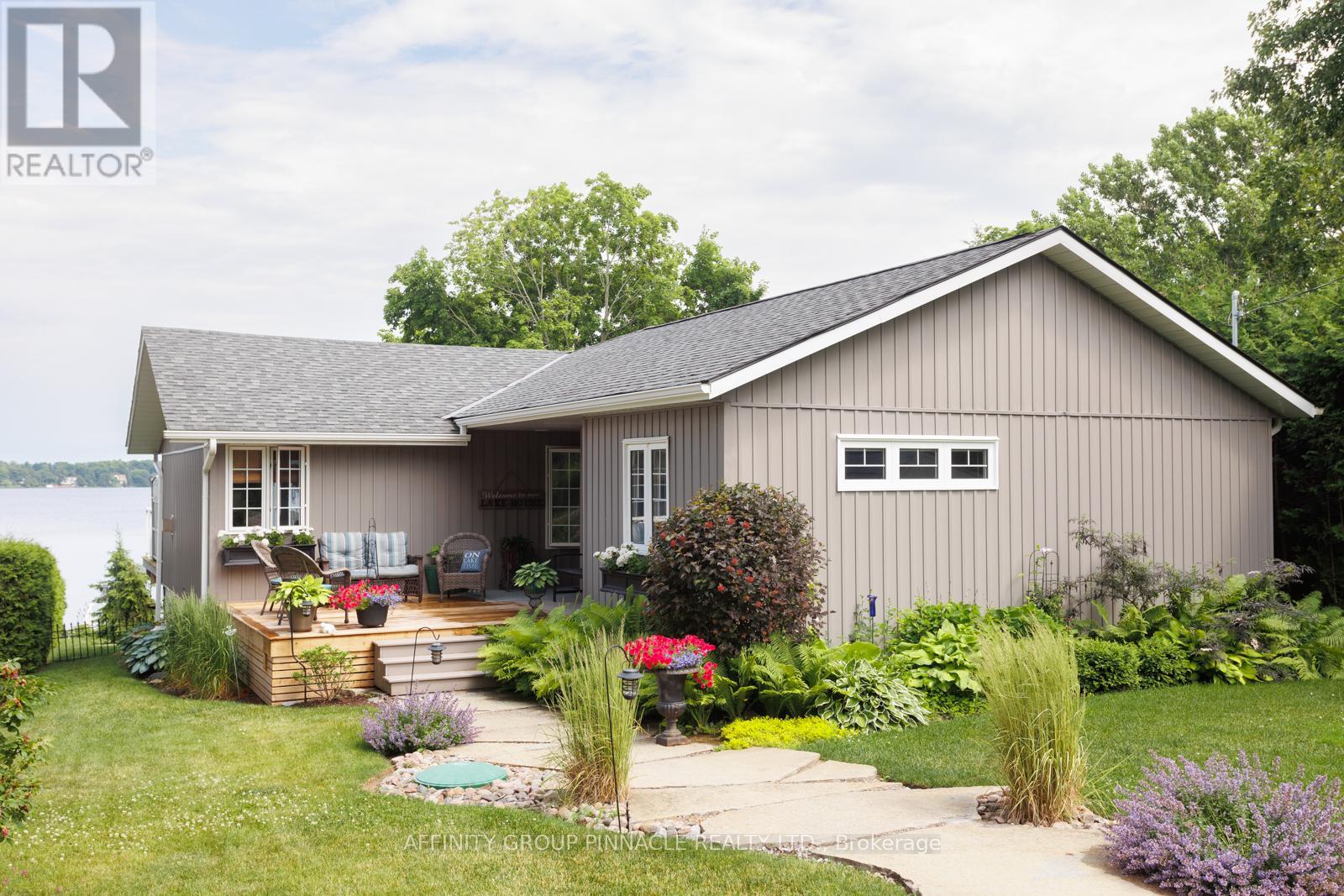 Property at 64 GLENVALE DRIVE image 1