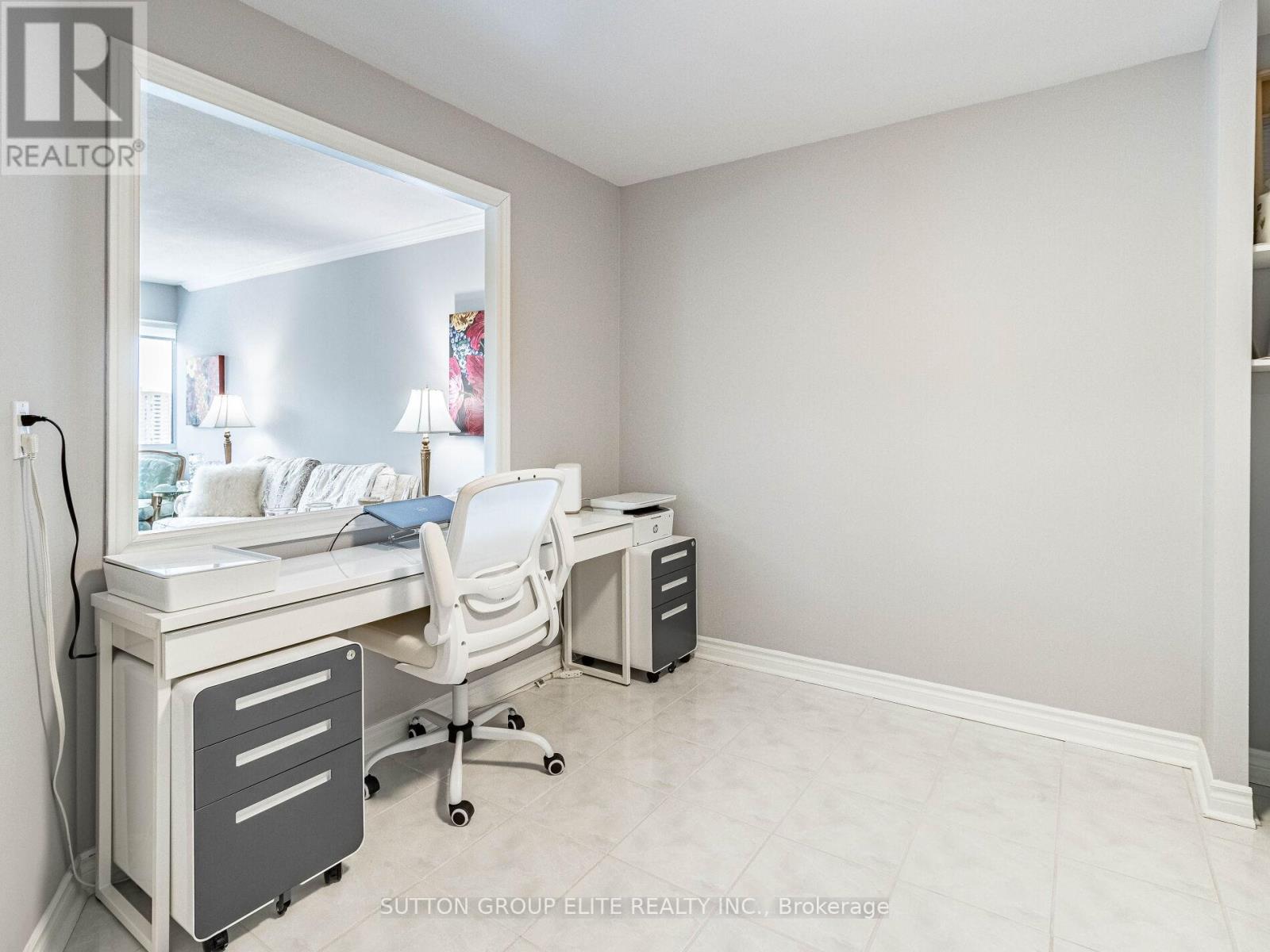 1704 - 50 Elm Drive E, Mississauga, Ontario  L5A 3X2 - Photo 37 - W12154480