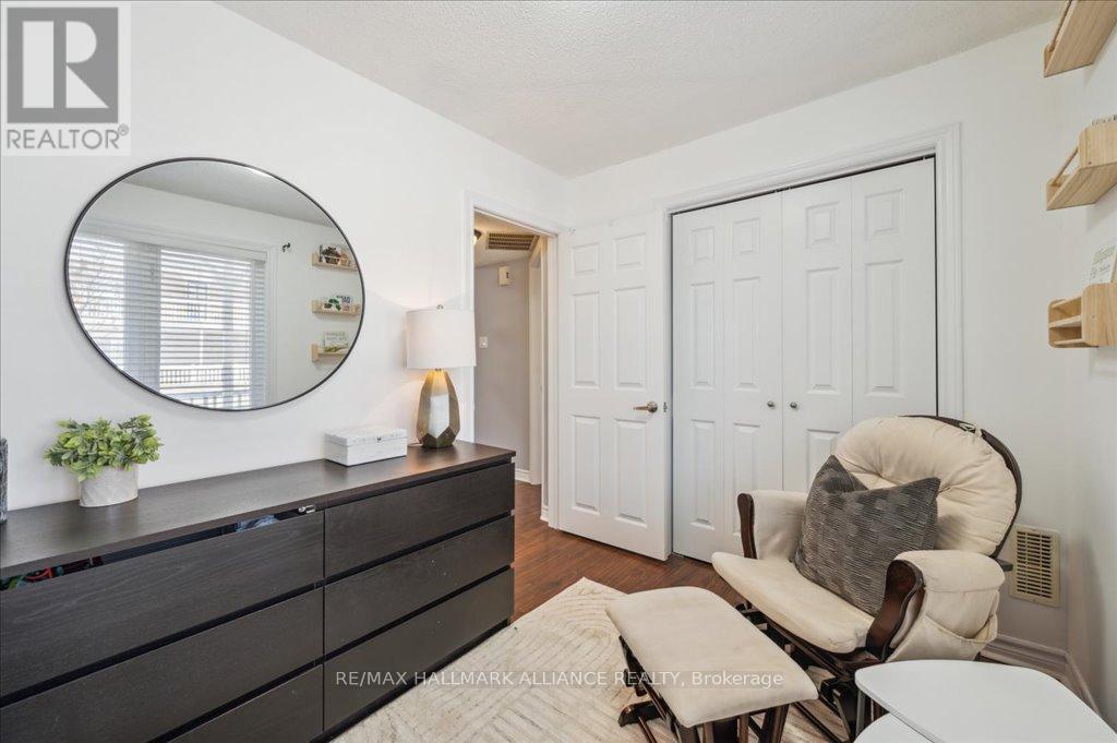 802 - 1701 Lampman Avenue, Burlington, Ontario  L7L 6R7 - Photo 20 - W12154499