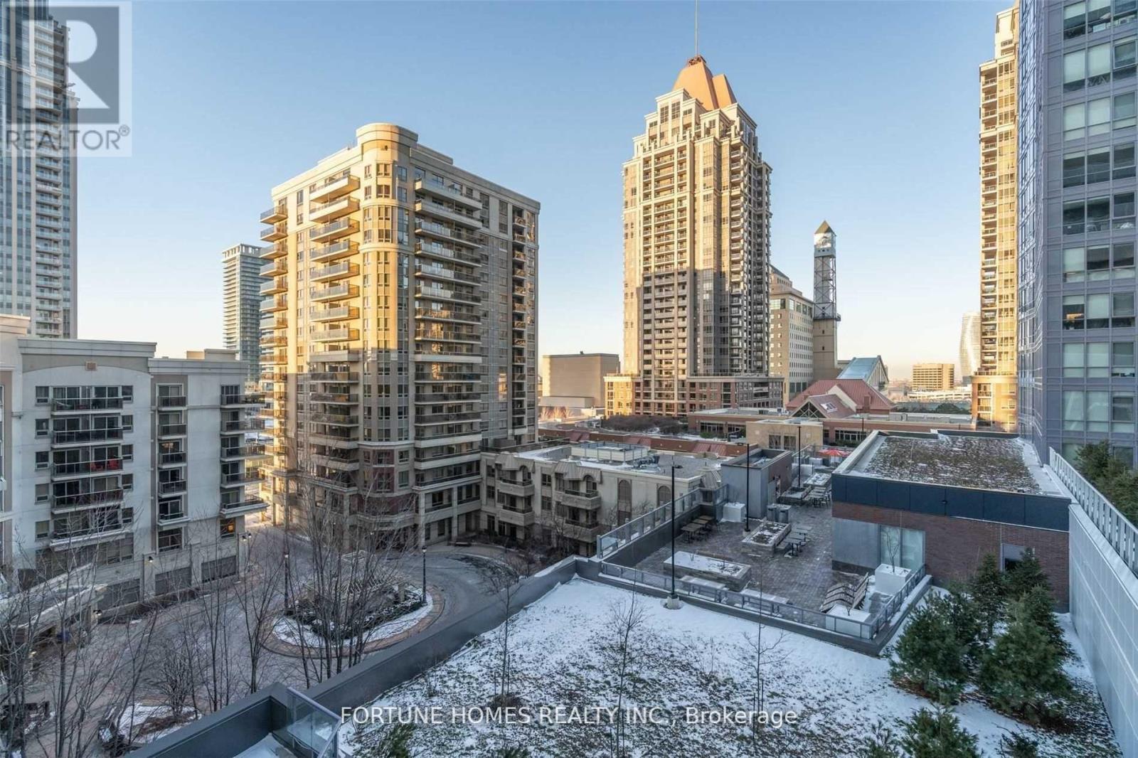 705 - 4065 Confederation Parkway, Mississauga, Ontario  L5B 0L4 - Photo 35 - W12154502