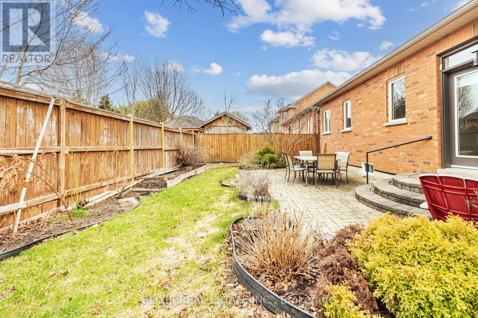 397 Burloak Drive E, Oakville (Br Bronte), Ontario  L6L 6W8 - Photo 37 - W12154519