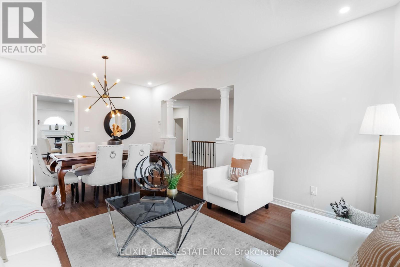 397 Burloak Drive E, Oakville (Br Bronte), Ontario  L6L 6W8 - Photo 8 - W12154519