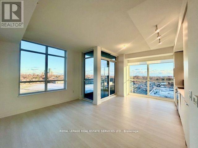 720 - 10 Gibbs Road, Toronto, Ontario  M9B 0E2 - Photo 2 - W12154565