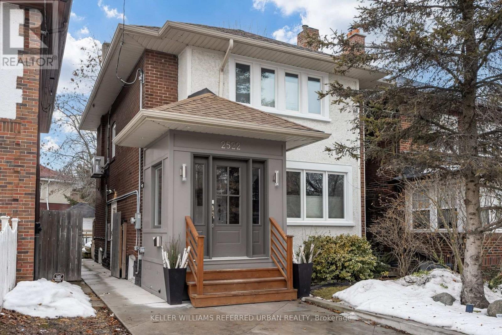 Lower - 2522 Lake Shore Boulevard W, Toronto, Ontario  M8V 1E1 - Photo 16 - W12154578