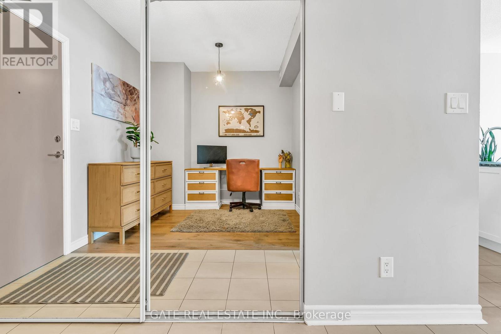 803 - 3525 Kariya Drive, Mississauga, Ontario  L5B 0C2 - Photo 4 - W12154592