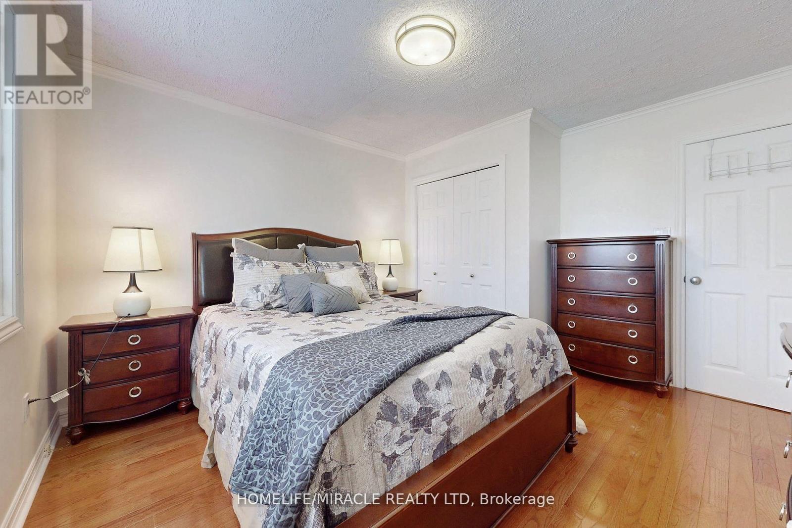 4289 Regional Rd 25 Road, Oakville, Ontario  L6M 4E9 - Photo 18 - W12154595
