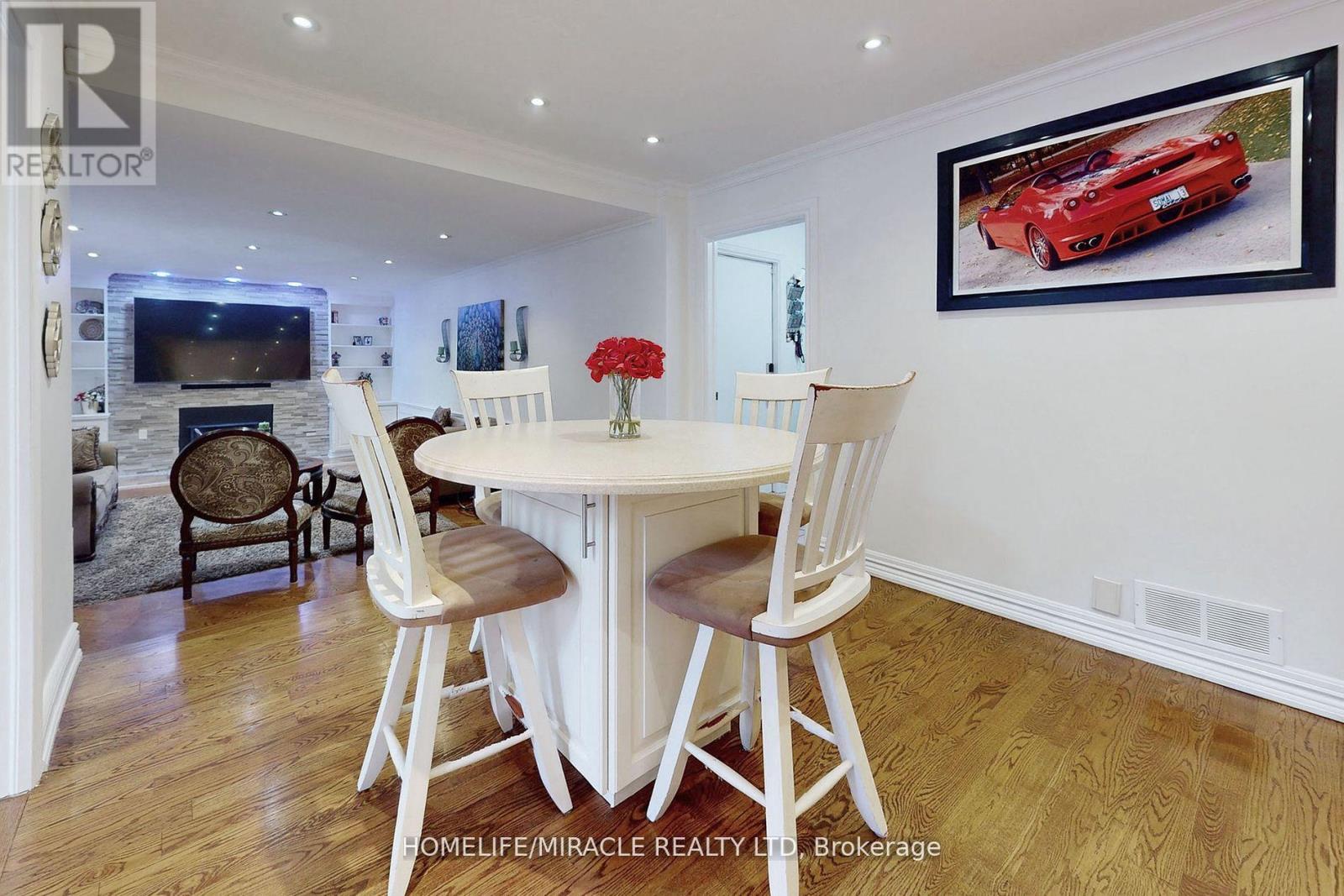 4289 Regional Rd 25 Road, Oakville, Ontario  L6M 4E9 - Photo 8 - W12154595