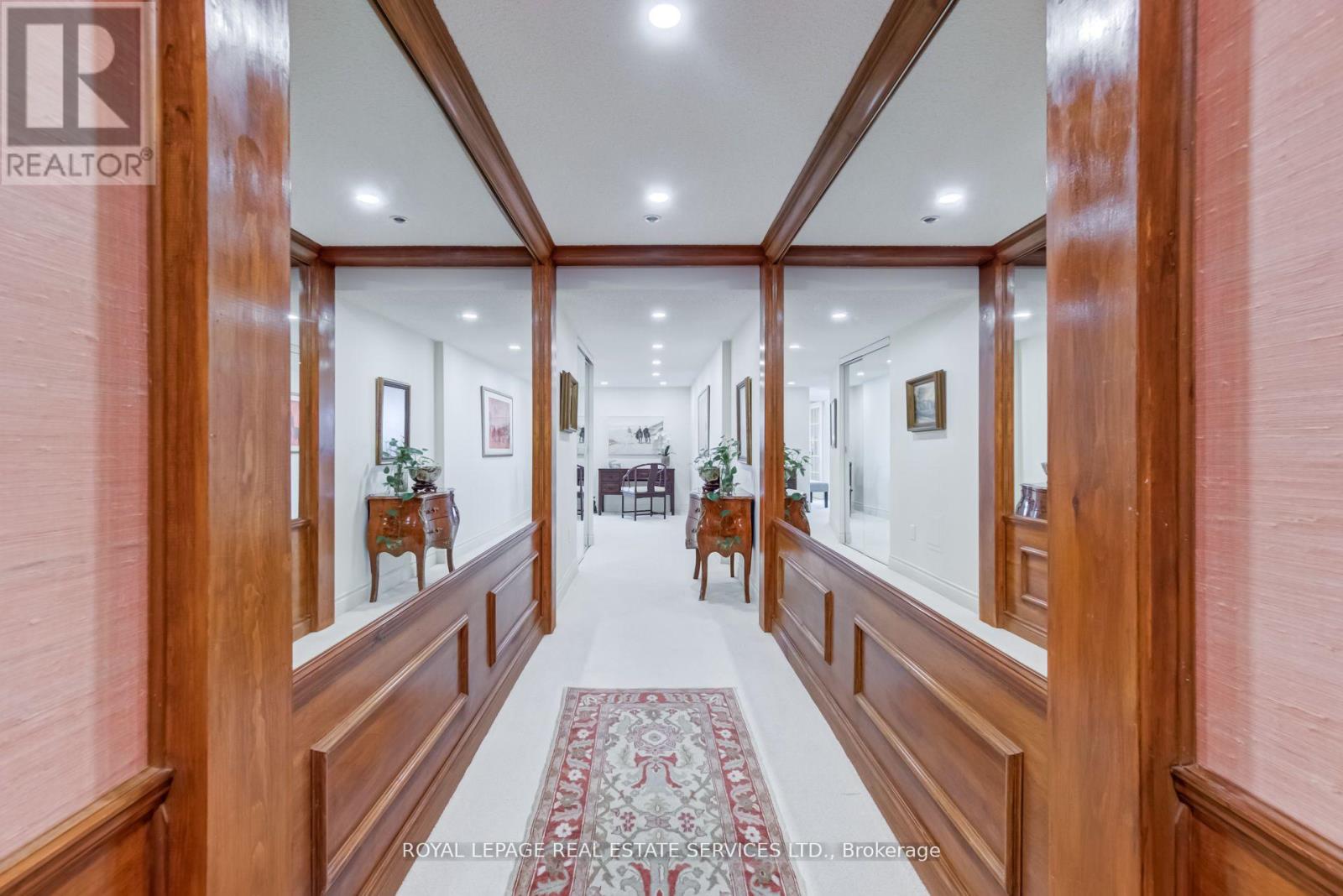 1106 - 2045 Lake Shore Boulevard W, Toronto, Ontario  M8V 2Z6 - Photo 4 - W12154642